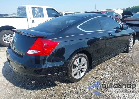2011 Honda Accord Exl z USA, uszkodzony, nr VIN 1HGCS1B80BA013071